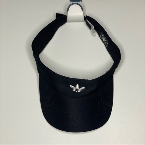 Adidas Visor - Picture 1 of 2